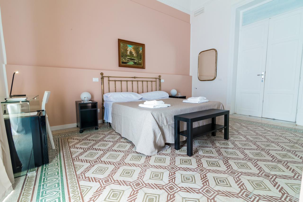 パレルモ リバティ スイーツ Bed & Breakfast エクステリア 写真