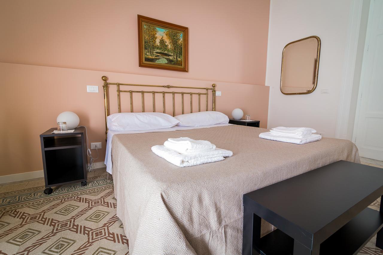 パレルモ リバティ スイーツ Bed & Breakfast エクステリア 写真